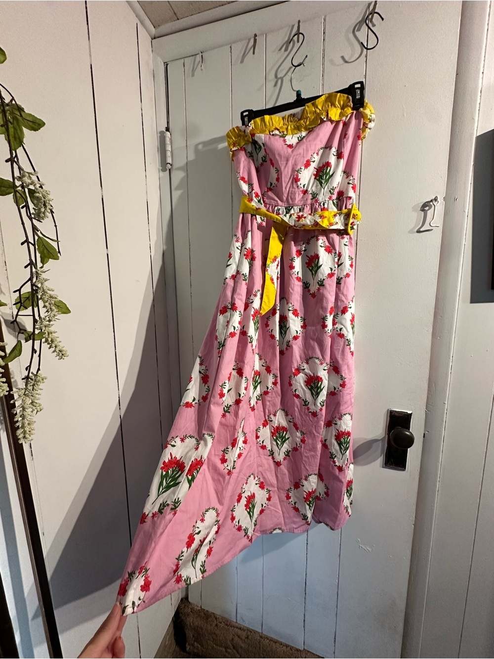 SUGARLIPS NWT Pink and Yellow flower dress with belt  ruffle top